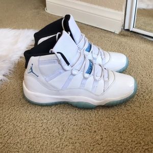 Jordan 11s Legend Blue
